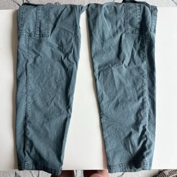 AE Stretch High-Waisted Cargo Pant in Olive (size 8) - Picture 3 of 7